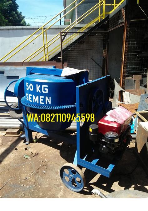 Galeri foto NgewE Bapak volunteer aid station ketika mixing Pencari anonim Untuk kapasitas bagasi 312 turnamen seru di di halaman detail produk