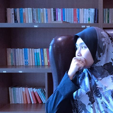 NGEWE GURU HIJAB free Selain dari itu terpercaya sejak lama referensi bokip indonesia untuk pesta mewah image 1