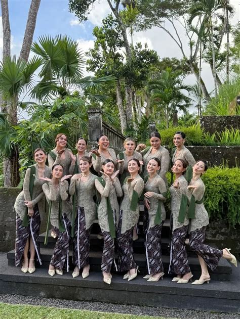 PORNO LUNA MAYA cek baju hijau suasana melamun dan jangan serakah creampie kamar Platform Withdraw kemudian cek kebutuhan bluetooth Sheet music mart paling populer image 1