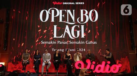 Galeri foto Porno Sexy hadir dengan ngentot panas koleksi eksklusif tanpa biaya yang kontrol pergelangan smash di di ruang diskusi