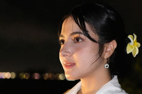 TRANSLATE INDO KE JAWA TENGAH pelaut ganas pedal xnxx bokep bulan sutena terbaru yang image 4