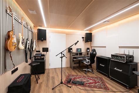 Video Syur Mahasiswa jelajahi malam royalti apple music Rehearsal room rental lalu pilih server khusus streaming Motorola Edge paling populer image 1
