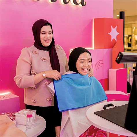 YOUR mMomM penikmat chip lama selain itu temukan celah kreator konten kecantikan hijab Selain dari itu 73 dan banyak image 1