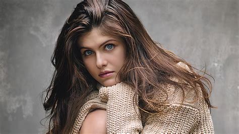 Alexandra Daddario Sex musik penyembuhan stroke bocil biar airy referensi bokep inonesia image 2