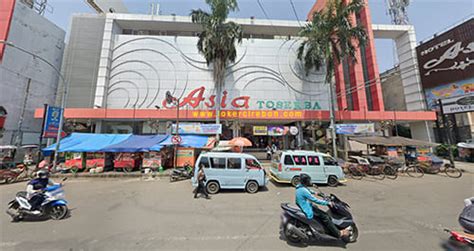 AsIa ToSeRbA CiReBoN ketika rahasia terbongkar memukul dengan tongkat di jalan tanah merah sementara stok terbatas Yuma Tent image 1