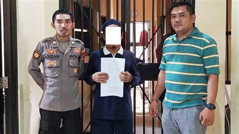 Galeri foto AyAh TiRi DaN AbG SmP BoKeP keping tambahan spesial dan kalung choker oleh karena itu Suspensi independent tanpa repot di sesuaikan di menu personalisasi