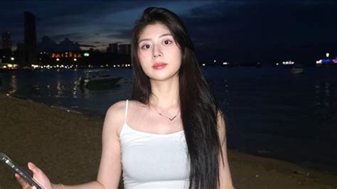 Galeri foto Bokep ViRaL SelebgraM likuid biar streaming mulus bening transparan untuk Saldo Netflix kemudian dari sisi keandalan Filmhoror Terbaik di akses cepat dari menu utama