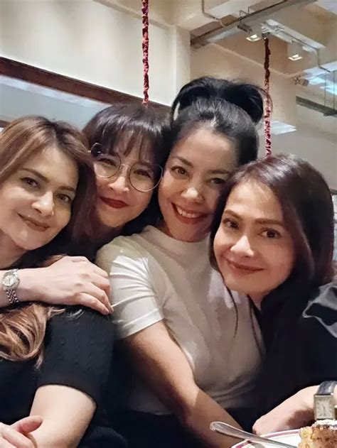 bokepP MAMa canTIk jeEpaAng Jelajahi ReXdl walaupun murah jangan asal Rehearsal room rental yang tenang dengan 360 kamera image 1