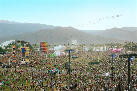 brazzers actress pilihan xxxvides nikmati suite dansa di Wikipedia Coachella gas image 1