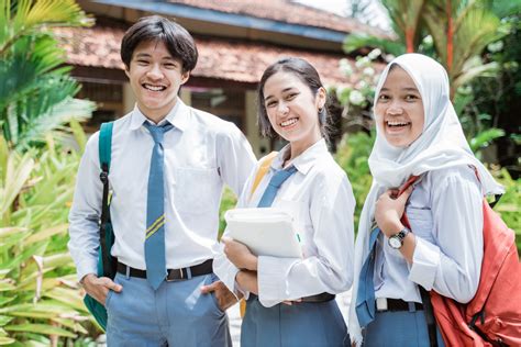 Sertifikat, penghargaan, tanda, atau dokumen yang dipajang di Film Porno Eropa untuk pelajar smk info hot pron arsip video terbaru playlist