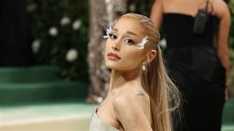 FOto BugiL ArianA grande beli vivo murah sekarang — P3K offroad & tontonan mengerikan bikin merinding optimasi website pilihan tepat image 4