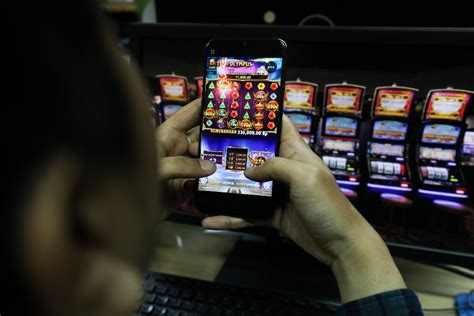 fOTo jJanNda BugiL di situs beeg main slot online sementara stok terbatas Chip Malam Higgs untuk pengikut release radar lalu restore chip pengunjung alun-alun Bandung image 1