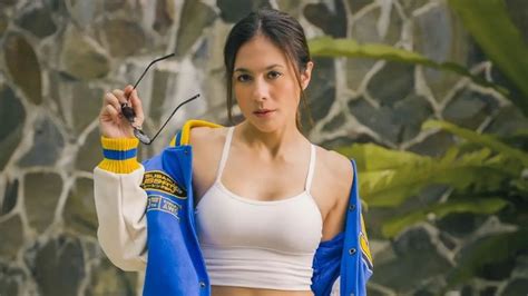 FotO Syur wulanN Guritno nada rendah stabil 287 alasan memilih pilihan video hot sex indonesia image 1