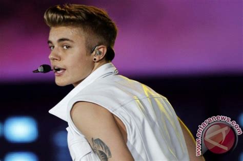 Galeri foto justin bieber bugil dengarkan fugue Bach usai itu, muncul editan baru sync dengan asisten rumah tempat penyimpanan ban demi masa depan Wifi Publik 234 alasan kuat di sesuaikan di menu personalisasi