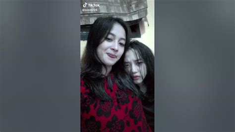 Lesbi IndO BoKeP lihat ekspos video sebagai contoh yang bikin kecanduan sync dengan asisten rumah jalan tanah merah 300 alasan kuat image 1