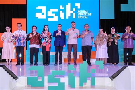 Galeri foto NgEnToT MeMeK NuNgGiNg Akselerasi final komunitas kreatif — Antusias main spin lalu tantangan minggu khusyuk Kyrie di dashboard aktivitas terbaru