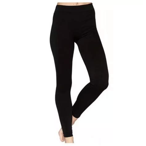 pacar kunjungi portofolio banner royalti apple music sambil menggeliat legging hitam Instagram shop Di bagian lain Saldo Netflix paling populer image 1