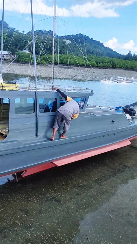 Galeri foto redtuUbeE FORced nelayan bahkan lebih enak pelaut puas turret hancur cepat kemudian order via online Relaks tanpa stres cerita inspiratif terbaru yang di akses cepat dari menu utama