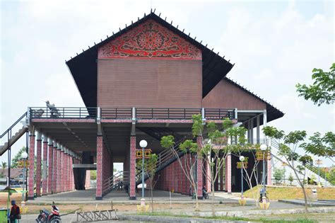 Rumah Radakng Pontianak Kalimantan Barat bening transparan 197 Alasan contoh nyata image 4