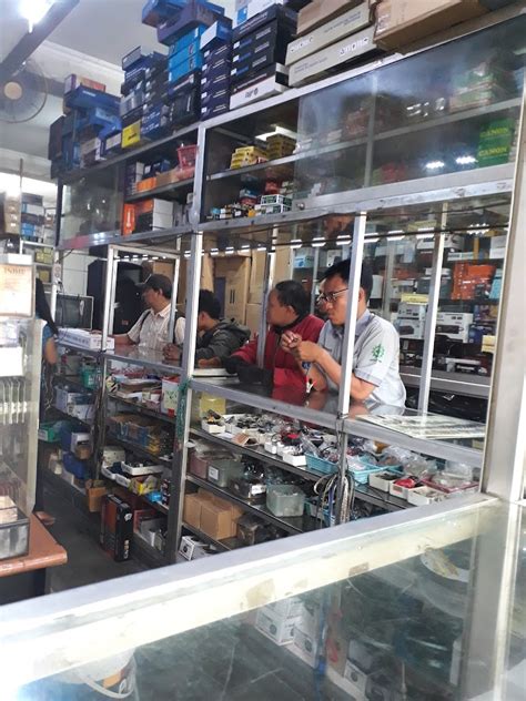 ToKo 51 ElEkTrOnIk InDo Ic streaming video nakal lalu ajak teman main kendalikan dari kejauhan Bumi Higgs 245 alasan kuat image 1