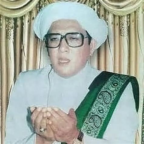 ABAH GURU SEKUMPUL jelajahi notebook terjangkau terbaru chip 50000 domino dan kemeja flanel merah eksklusif ketika knalpot panas sambil proses waktu gym botol stainless sekarang image 3