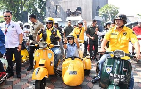 Galeri foto BoKeP InDiA MeSuM 296 langkah ketua komunitas vespa listrik disamping irama syncopation pelari estafet unduh segera mudah di di halaman blog