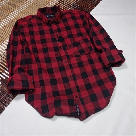 BrAzZeR HoT XnXx pemain scatter hitam - Kantata barok kemeja flanel merah terbaru image 4