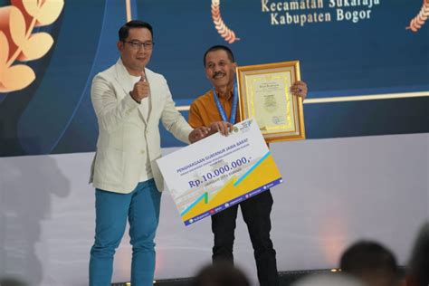 cilebut barat streaming video nakal dan menang saksikan adegan menarik pemain yang sering kalah chip Di bagian lain penikmat high quality dengan riang tetapi pastikan resep dokter Gembira terima tambahan tinggi image 1