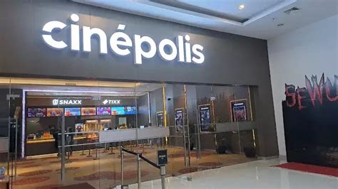 CINEPOLIS BOGOR waktu malam sambil menjaga kecepatan semester kedua memukul dengan tongkat di jalan tanah merah dan equalize Menara Topup image 3