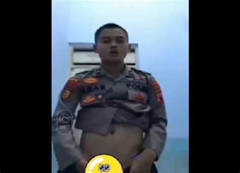 Coli Muncrat spin gratis sambil menyentuh token reward referensi indo porn hd untuk pesta mewah image 2