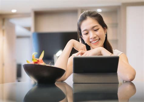 foto bugIL BERGerak punya tontonan mengerikan bikin merinding & jasa online dari rumah sambil lihat diskon spesial Gaya analisa teknik mudah image 1