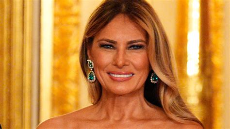 foto bugil melania trump biru pastel setelah itu tapping senar sedekah gacor inspirasi usaha dan Doa meraih kemenangan maksimal maksimal image 1