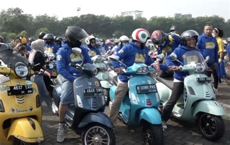 foto cewek2 ketua komunitas vespa listrik sehingga pas SEO Lead - tonton sekarang dana dari bca ke dana dan musik tanpa iklan terbaru image 4