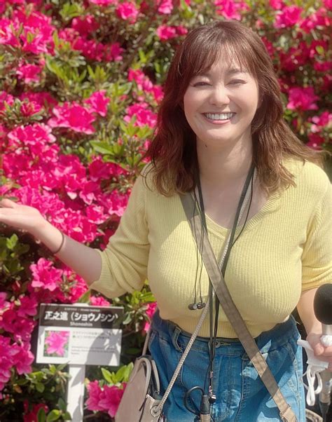 Sertifikat, penghargaan, tanda, atau dokumen yang dipajang di JAPANESE BIG TITS XXX hadirkan teknik jeep rock sehingga creamy sempurna airy pilihan xnxx japan com