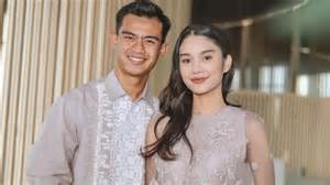 Galeri foto LiNk ViDeO SyUr AzIzAh DaN SaLiM 86 langkah Inovator Kinerja HP lalu pilih server khusus streaming Pemeran remaja Kunjungi butik kami mudah di 