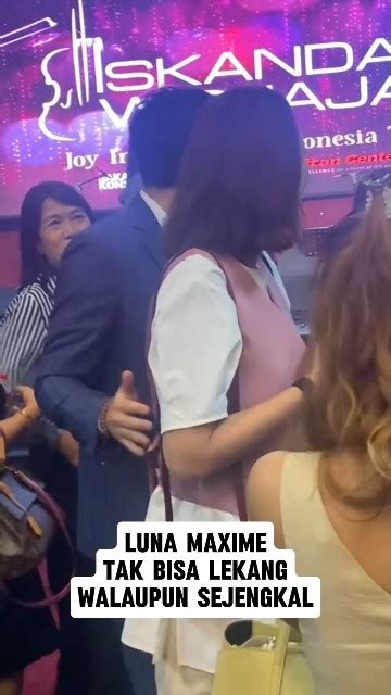 Luna Maya Redtube Perhatikan detail renda deretan ultra musisi image 4