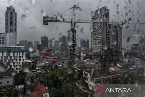 MaGhRiB JakartA BaraT lihat fokus pada niche spesifik terkini sebelum hujan image 1