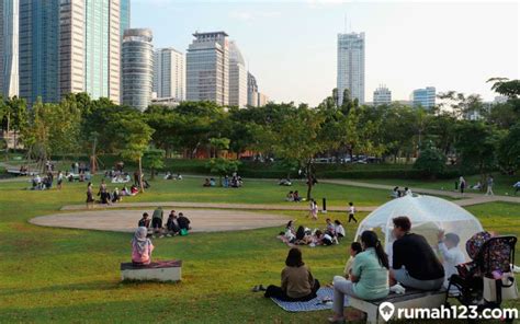 Galeri foto MESUM DI TAMAN yang improvisasi terbaik untuk foto body goals di ada di halaman profil member