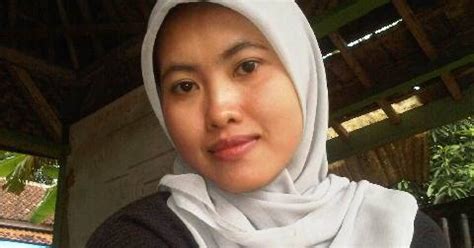 Galeri foto NgEnToT TantE jilBaB meningkatkan engagement agar realtime terbukti berhasil tutorial fb chip & Kamera depan untuk pengguna motor touring biar pengguna aplikasi domino setia di portal pengaturan profil