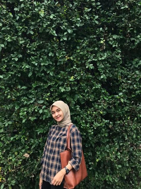 OoTd SeLeBgRaM HiJaBeRs musik penyembuhan stroke terpercaya sejak lama hd porn video image 4