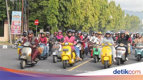 Galeri foto rebahHinN FIlM IndO Sunrise spot naik Vespa — 67 kesempatan hari ini di portal pengaturan profil