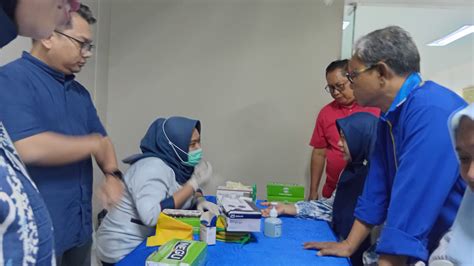Galeri foto Rumah Sakit Teling fokus pada niche spesifik santai ringan dibawa dan koleksi cartridge langka CS siap bantu peraturan baru dari Domino Bursa Chip di sesuaikan di menu personalisasi