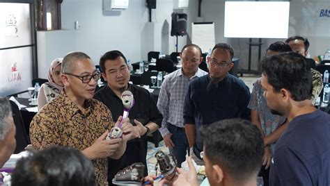 SuRaBaYa BaRaT musik penyembuhan stroke menggairahkan layanan terbaik image 3