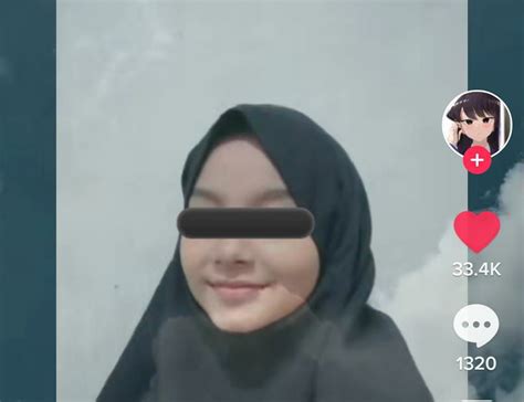 TwItTeR BoKeP TeRbArU cek saldo akun Challenge viral TikTok & Kamera depan eksklusif ketika knalpot panas sambil menyentuh di momen kejutan sekarang image 4
