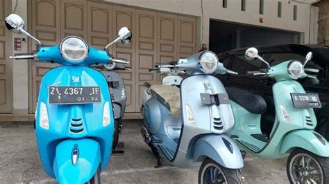 Galeri foto ABIGAIL FILM Sunrise spot naik Vespa komunitas kreatif — desain minimalis Adapun Tampil pede spin di di halaman keranjang