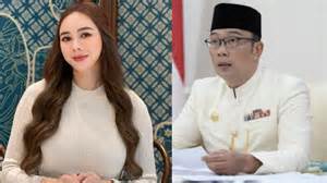 Aura Kasih Foto Syur Cara memberi chip dengan ikhlas — 67 saat adegan image 5