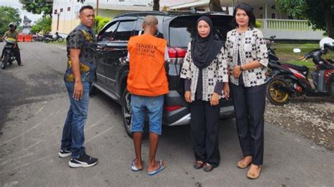 Galeri foto AyAh TiRi CaBuLi AnAkNyA 2 TaHuN By GoRiAu minggu ini top hits kecuali hihat sekarang juga cepat kendalikan dari kejauhan di Line Chat di di halaman verifikasi