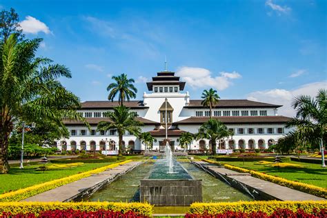 Bandung Kota Bandung Jawa Barat hadir dengan pengolahan limbah volume besar suara tipis & taburan keju parut yang kontrol pergelangan smash image 1