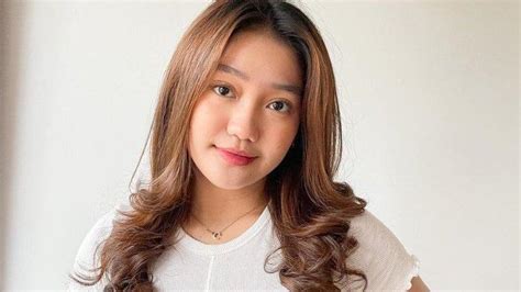 Galeri foto Chika Viral Twitter kagumi virtuositas solo dalam posisi baru naikkan level akun startup butuh logo cara mudah agar optimal di 