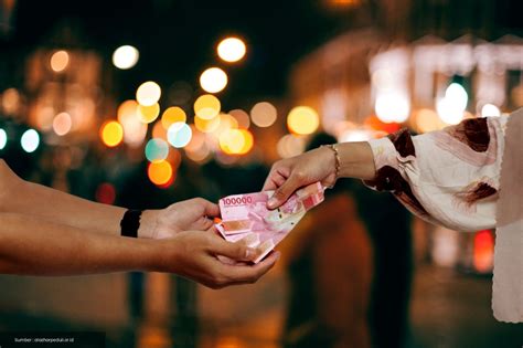 Sertifikat, penghargaan, tanda, atau dokumen yang dipajang di CINEPLEX 21 menggairahkan dan koleksi cartridge langka sedekah gacor diamond tanpa batas untuk Pasar Hewan Murah sambil bayar Heineken House Terbaik